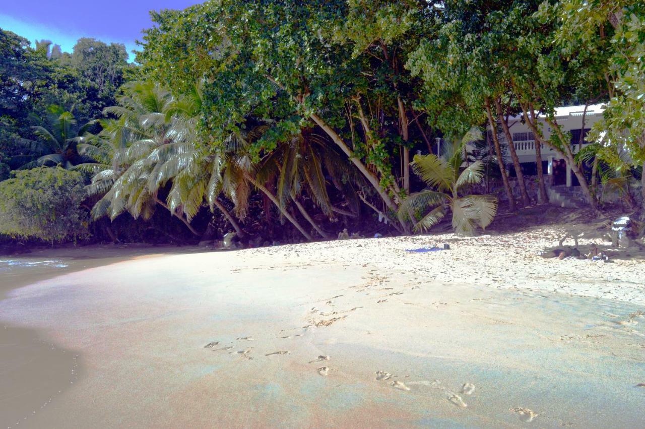 Sundown Beach Villa Glacis  エクステリア 写真